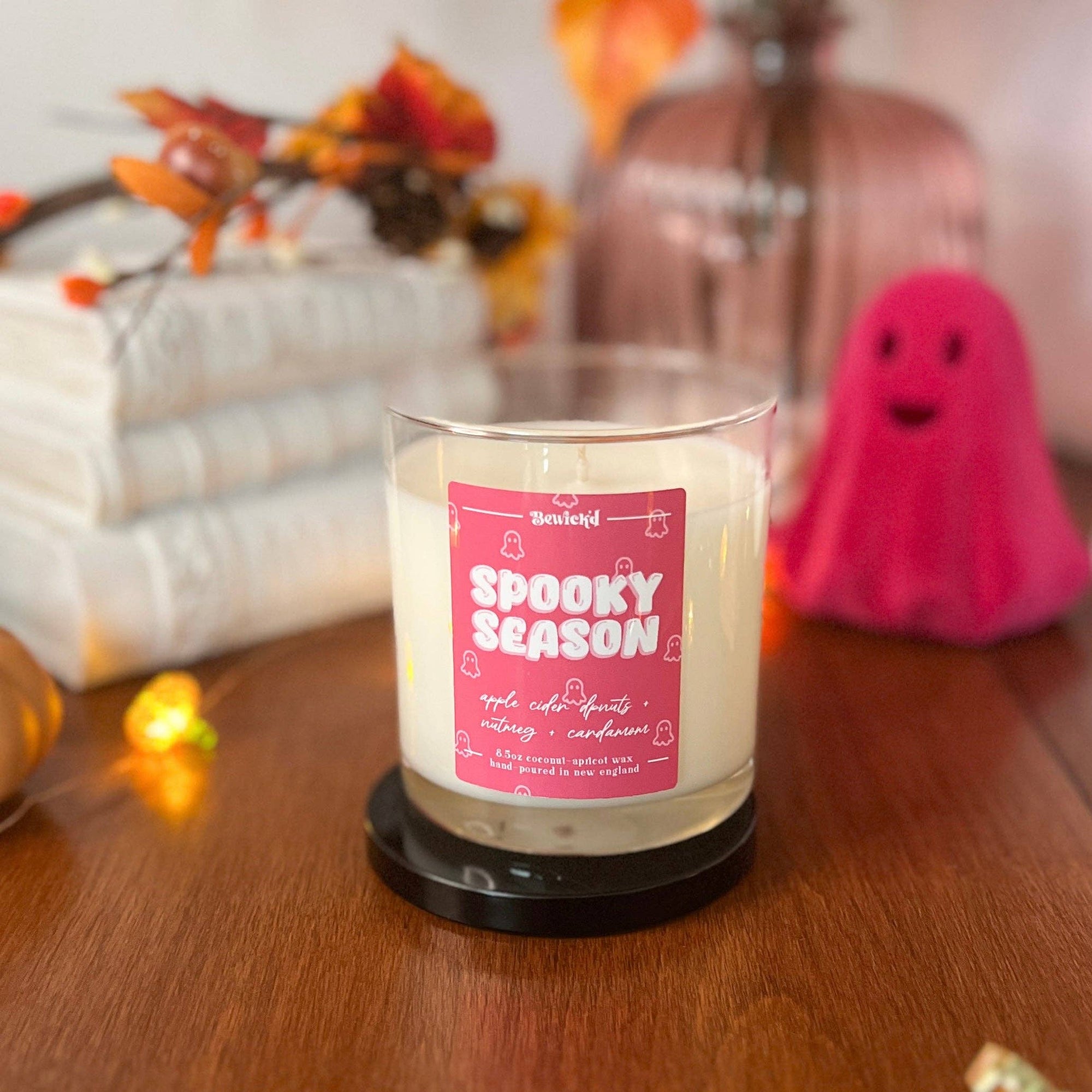 Spooky Season – Witchy Bookish Candle for Autumn Romance Vibes