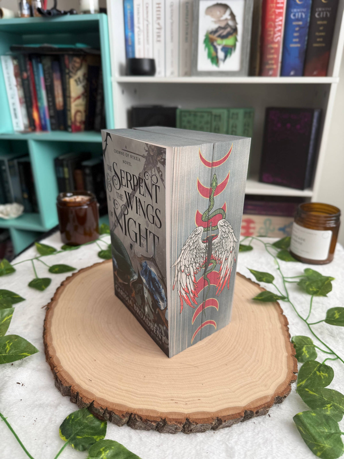 Serpent & the Wings of Night Duology – Sprayed Edge Edition (Carissa Broadbent)